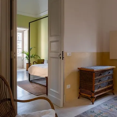 Pensionat Palazzo Garzia - Dimora Storica *