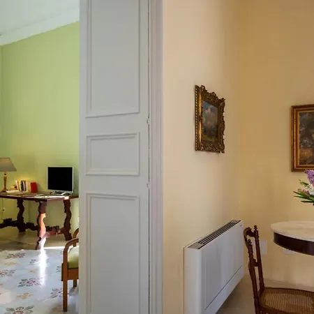 Palazzo Garzia - Dimora Storica